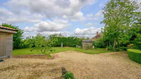 4 bedroom Detached house for sale in Pinfold Lane, Stickney, PE22