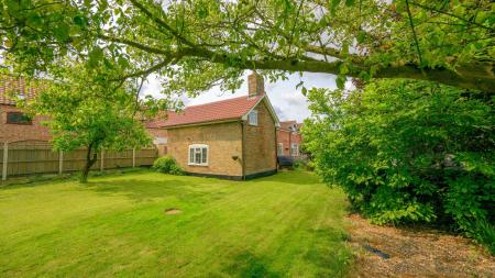 4 bedroom Detached house for sale in Pinfold Lane, Stickney, PE22