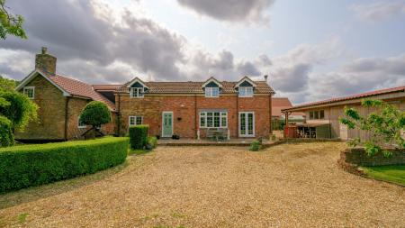 4 bedroom Detached house for sale in Pinfold Lane, Stickney, PE22