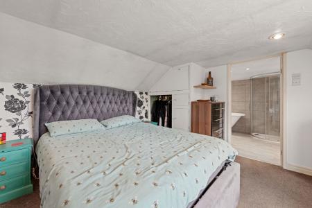 4 bedroom Detached house for sale in Pinfold Lane, Stickney, PE22