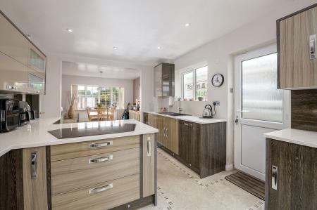 4 bedroom Detached house for sale in Rowan Way, Boston, PE21