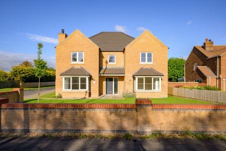 4 bedroom Detached house for sale in Stickney Chase, Stickney, PE22