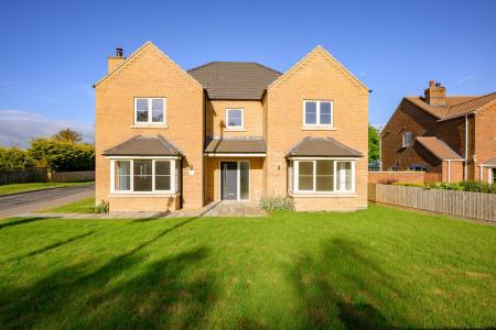 4 bedroom Detached house for sale in Stickney Chase, Stickney, PE22
