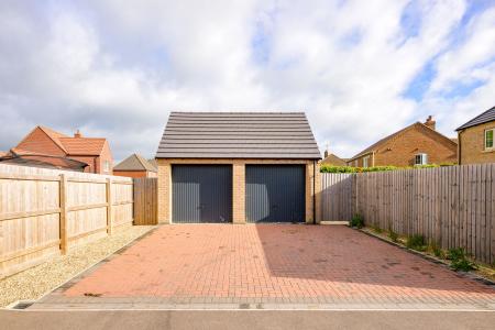 4 bedroom Detached house for sale in Stickney Chase, Stickney, PE22