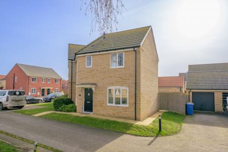 3 bedroom Semi-detached house for sale in Willow Gardens, Kirton, PE20