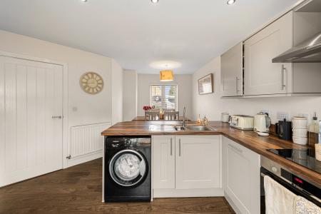 3 bedroom Semi-detached house for sale in Willow Gardens, Kirton, PE20