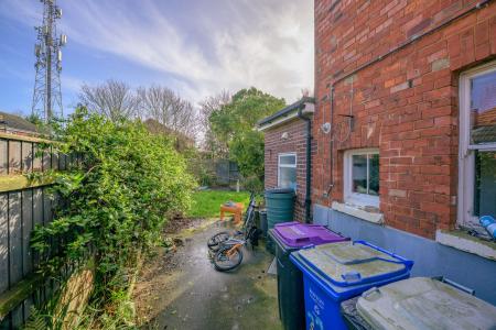 3 bedroom Terraced House for sale in Frampton Place, Boston, PE21