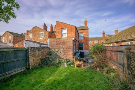 3 bedroom Terraced House for sale in Frampton Place, Boston, PE21