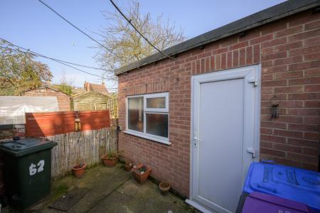 2 bedroom Terraced House for sale in Windsor Bank, Boston, PE21