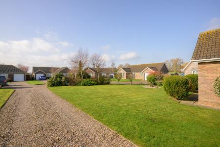 3 bedroom Detached bungalow for sale in Millersview, Old Leake, PE22