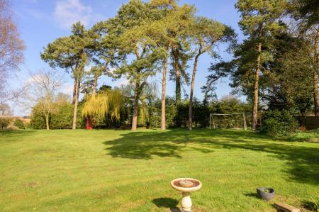 6 bedroom Detached house for sale in Sibsey Road, Boston, PE21