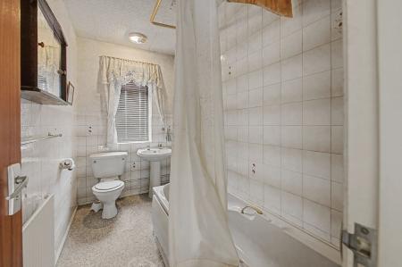 2 bedroom Detached bungalow for sale in West End Road, Wyberton, PE21