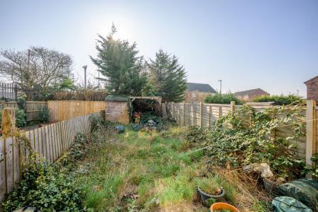 2 bedroom Terraced House for sale in Bramley Lane, Boston, PE21