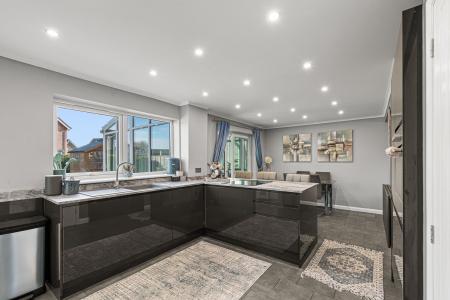 4 bedroom Detached house for sale in Sea Lane, Butterwick, PE22