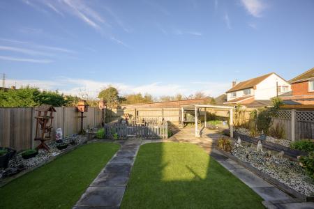 3 bedroom Detached house for sale in Kings Avenue, Boston, PE21