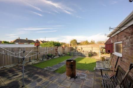 3 bedroom Detached house for sale in Kings Avenue, Boston, PE21