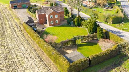 4 bedroom Detached house for sale in Butterwick Road, Benington, PE22