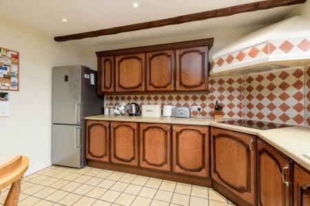 4 bedroom Detached bungalow for sale in Station Road, Swineshead, PE20