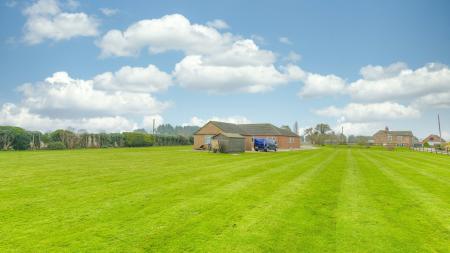 4 bedroom Detached bungalow for sale in Station Road, Swineshead, PE20