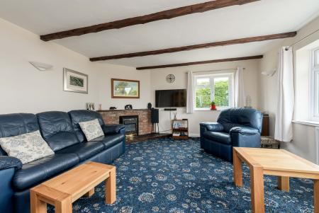 4 bedroom Detached bungalow for sale in Station Road, Swineshead, PE20