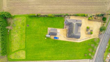 4 bedroom Detached bungalow for sale in Station Road, Swineshead, PE20