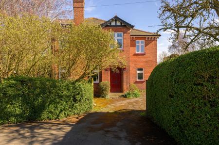 4 bedroom Detached house for sale in Sleaford Road, Boston, PE21