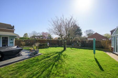 3 bedroom Detached house for sale in Main Road, Stickney, PE22