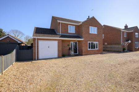 3 bedroom Detached house for sale in Main Road, Stickney, PE22