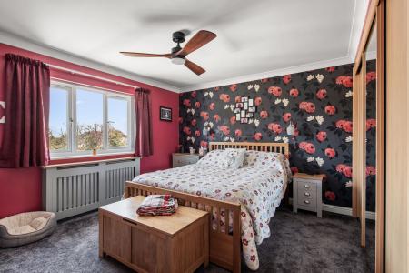 3 bedroom Detached house for sale in Main Road, Stickney, PE22