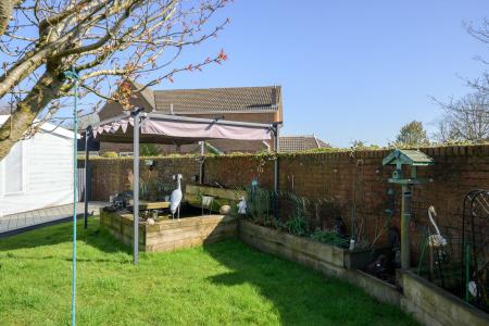 3 bedroom Detached house for sale in Main Road, Stickney, PE22