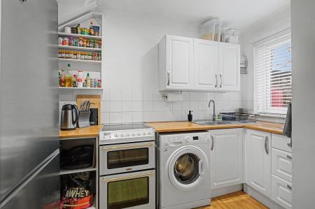 2 bedroom Terraced House for sale in Woodthorpe Avenue, Boston, PE21