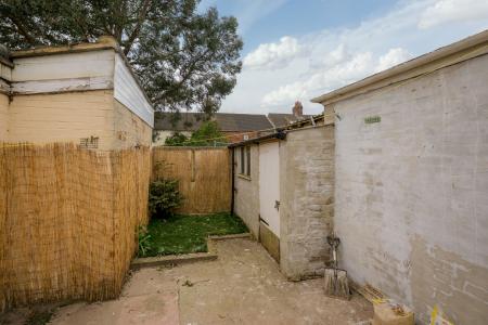 2 bedroom Terraced House for sale in Freiston Road, Boston, PE21