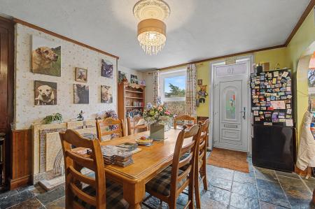 5 bedroom Semi-detached house for sale in Witham Bank West, Boston, PE21