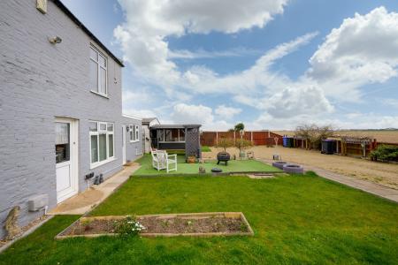 2 bedroom Detached house for sale in Sibsey Road, Boston, PE21