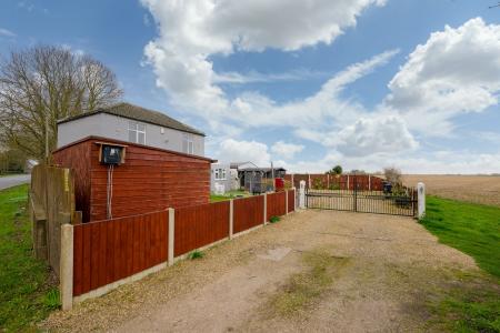 2 bedroom Detached house for sale in Sibsey Road, Boston, PE21