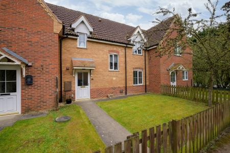 3 bedroom Terraced House for sale in Blacksmiths Grove, Fishtoft, PE21