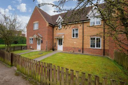 3 bedroom Terraced House for sale in Blacksmiths Grove, Fishtoft, PE21