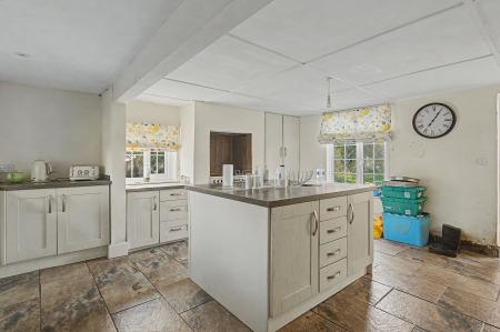 3 bedroom Detached house for sale in Main Road, Wrangle, PE22