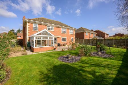 4 bedroom Detached house for sale in Millers Gate, Sibsey, PE22