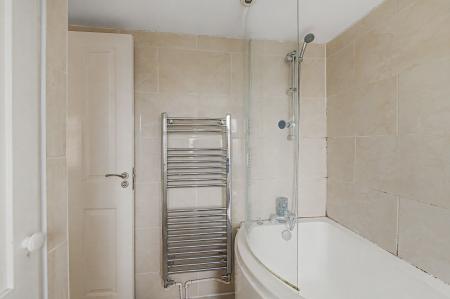 4 bedroom Detached house for sale in Main Road, Stickney, PE22