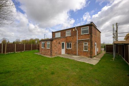 4 bedroom Detached house for sale in Main Road, Stickney, PE22