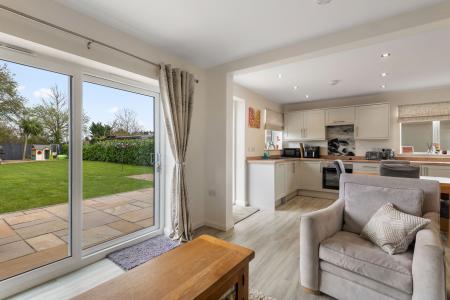 2 bedroom Detached bungalow for sale in Saundergate Lane East, Wyberton, PE21