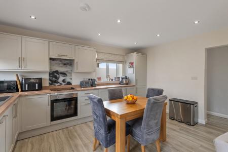 2 bedroom Detached bungalow for sale in Saundergate Lane East, Wyberton, PE21