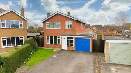 3 bedroom Detached house for sale in Medlam Road, Boston, PE21