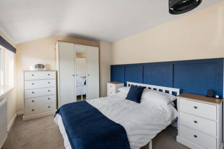 2 bedroom Semi-detached house for sale in Kingsway, Boston, PE21