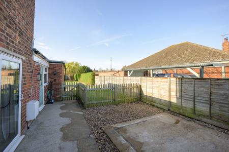 2 bedroom Semi-detached house for sale in Kingsway, Boston, PE21