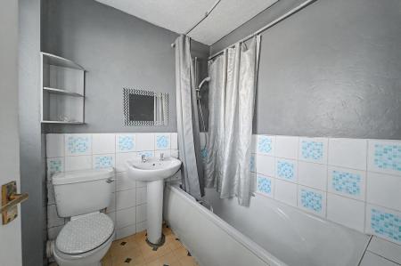 2 bedroom Terraced House for sale in Bramley Lane, Boston, PE21