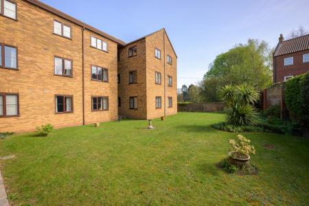 1 bedroom Flat for sale in Willoughby Road, Boston, PE21