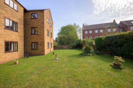 1 bedroom Flat for sale in Willoughby Road, Boston, PE21