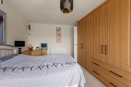 4 bedroom Detached house for sale in Holmes Road, Kirton Holme, PE20